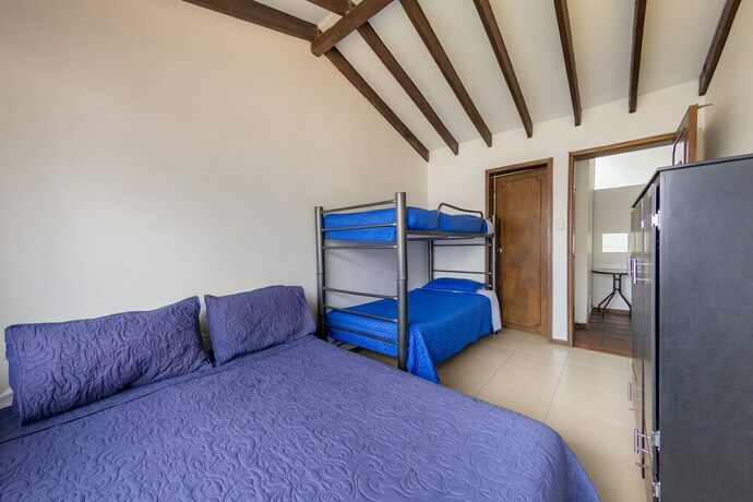 Imagen de la habitación del Hotel Ayenda Mountain Hostels Manizales. Foto 17