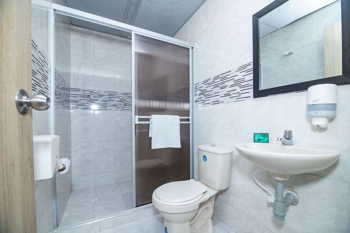 Imagen de la habitación del Hotel Ayenda Olimpa 1144. Foto 15