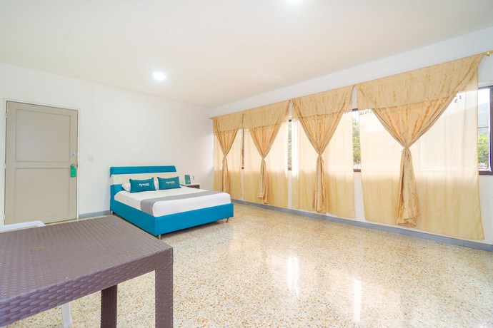 Imagen de la habitación del Hotel Ayenda Paraiso Chipichape. Foto 9