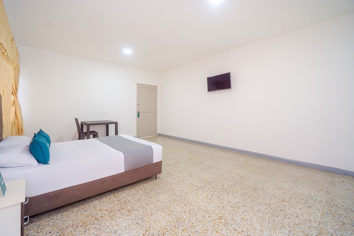Imagen de la habitación del Hotel Ayenda Paraiso Chipichape. Foto 11