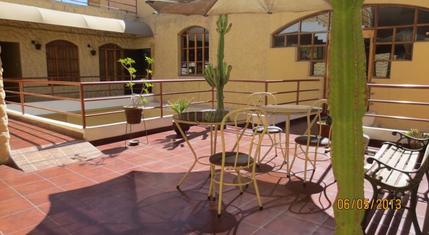 Imagen del bar/restaurante del Hotel Ayenda Posada San Juan. Foto 3
