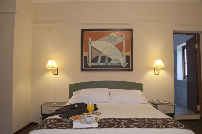 Imagen de los interiores del Hotel Ayenda San Isidro Inn. Foto 11