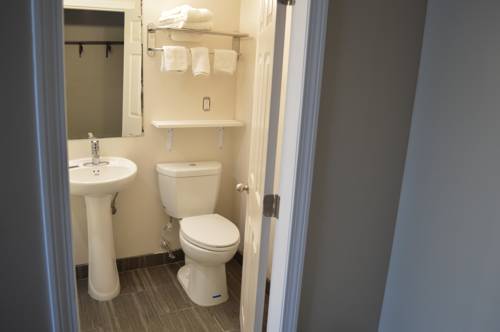 Imagen de la habitación del Hotel Ayer Motor Inn. Foto 6