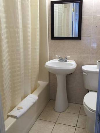 Imagen de la habitación del Hotel Ayer Motor Inn. Foto 14
