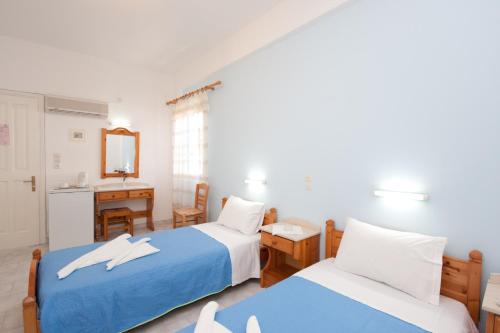 Imagen de la habitación del Hotel Ayeri. Foto 4