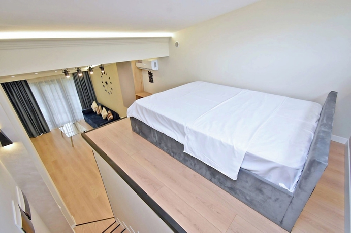 Imagen de la habitación del Hotel Aygestan plaza. Foto 15