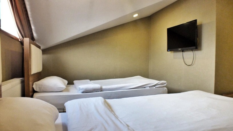 Imagen de la habitación del Hotel Aygur. Foto 6