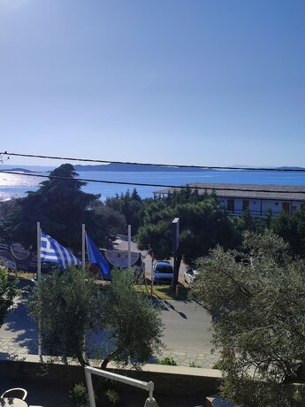 Imagen general del Hotel Ayia Marina Suites. Foto 15