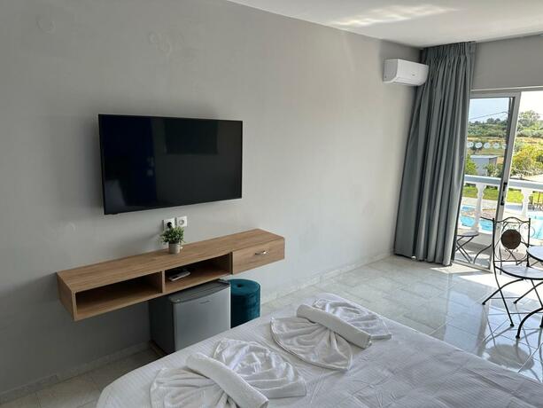 Imagen general del Hotel Ayit. Foto 1