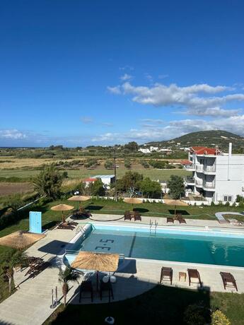 Imagen general del Hotel Ayit. Foto 18