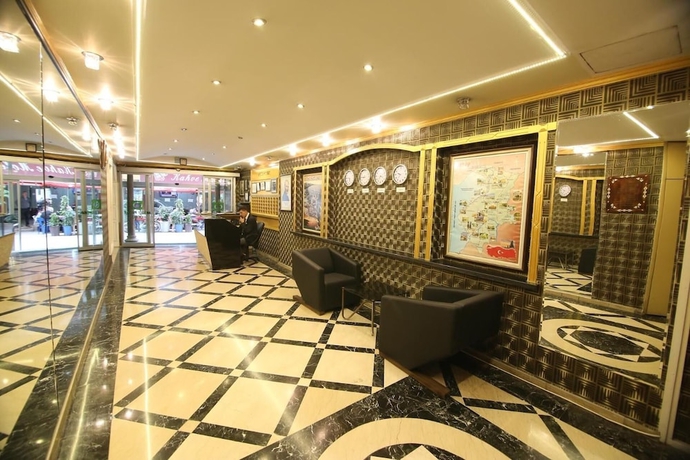 Imagen de los interiores del Hotel Aykut Palace Otel. Foto 15