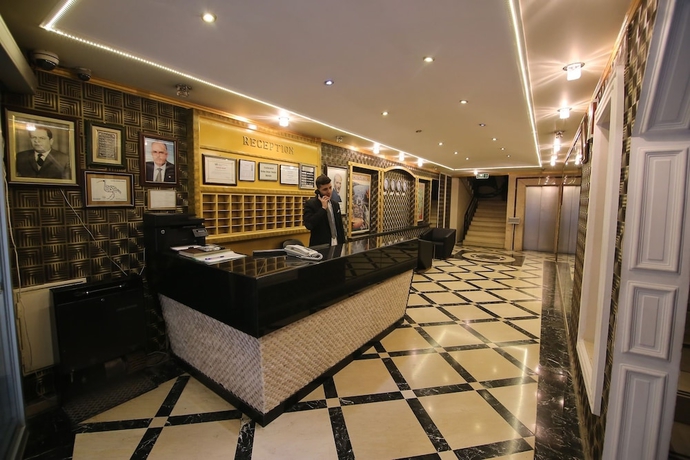Imagen de los interiores del Hotel Aykut Palace Otel. Foto 18