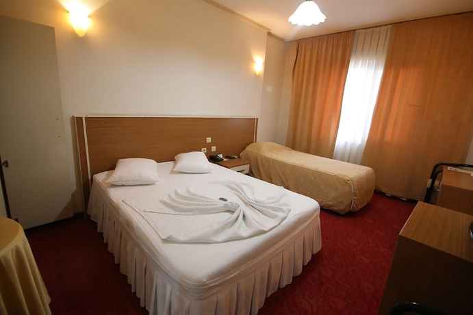 Imagen de la habitación del Hotel Aykut Palace Otel. Foto 9