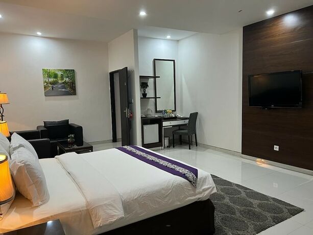 Imagen de la habitación del Hotel Ayla City. Foto 19