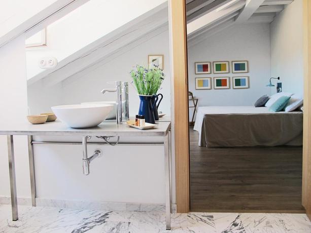 Imagen general del Hotel Ayllon. Foto 12