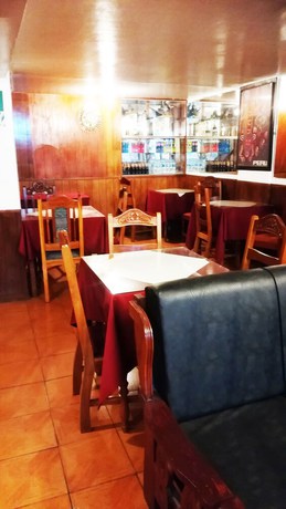 Imagen del bar/restaurante del Hotel Ayllus. Foto 3