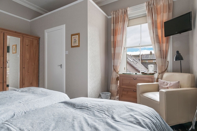 Imagen de la habitación del Hotel Aynetree Guest House. Foto 12