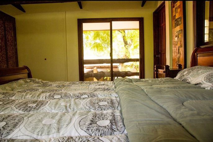 Imagen de los interiores del Hotel Ayo Homtel. Foto 16