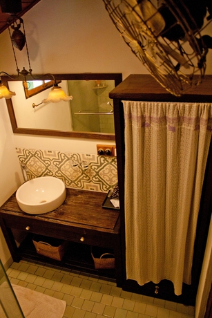 Imagen de la habitación del Hotel Ayodhara Village. Foto 4