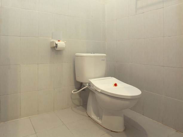Imagen de la habitación del Hotel Ayodhya Guest House Uluwatu. Foto 9