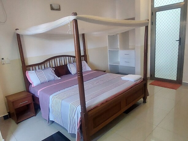 Imagen de la habitación del Hotel Ayodya suites nyali. Foto 13