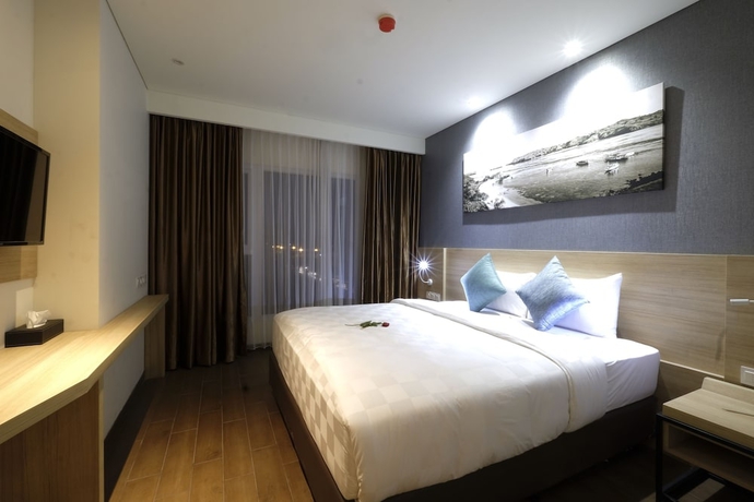 Imagen de la habitación del Hotel Ayola Lippo Cikarang. Foto 7