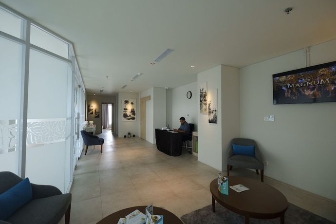 Imagen de los interiores del Hotel Ayola Lippo Cikarang. Foto 18