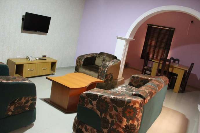 Imagen de la habitación del Hotel Ayoluyem. Foto 3