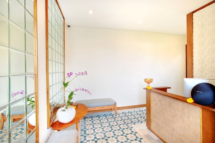 Imagen de los interiores del Hotel Ayona Villa. Foto 16