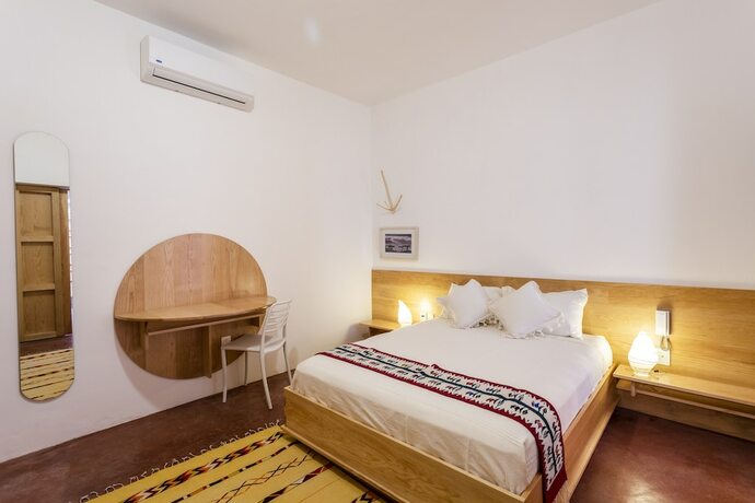 Imagen general del Hotel Ayook. Foto 3