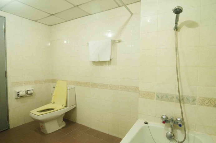 Imagen de la habitación del Hotel Ayothaya Riverside Ayutthaya. Foto 5