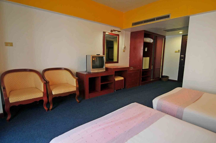 Imagen de la habitación del Hotel Ayothaya Riverside Ayutthaya. Foto 12