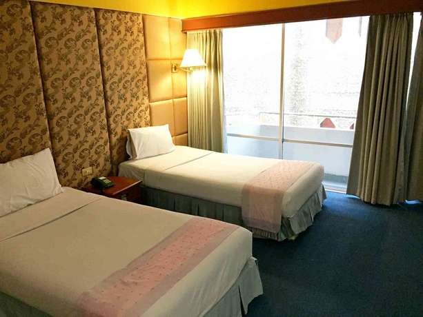 Imagen de la habitación del Hotel Ayothaya Riverside Ayutthaya. Foto 13