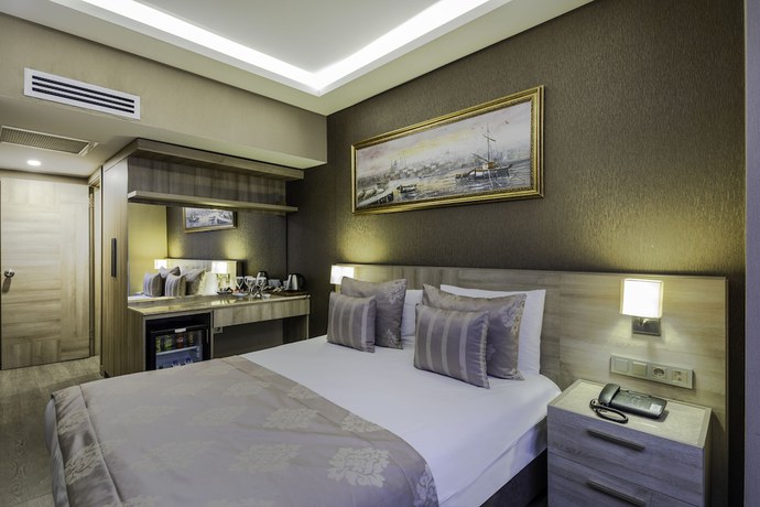 Imagen de la habitación del Hotel Ayramin Deluxe. Foto 13