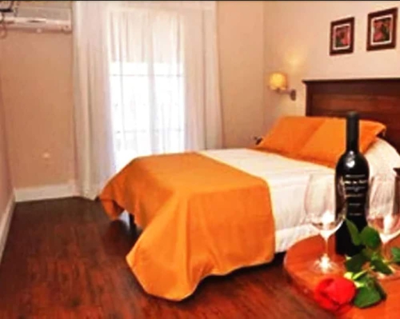 Imagen de la habitación del Hotel Ayres Colonia. Foto 7