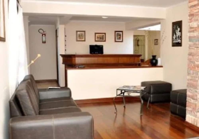 Imagen de los interiores del Hotel Ayres Colonia. Foto 17