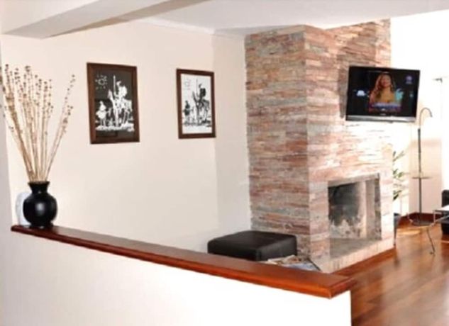 Imagen de los interiores del Hotel Ayres Colonia. Foto 18