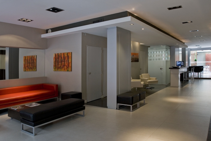 Imagen de los interiores del Hotel Ayres De Recoleta Plaza. Foto 9