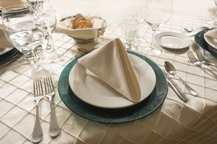 Imagen del bar/restaurante del Hotel Ayres Manhattan Beach Lax. Foto 4