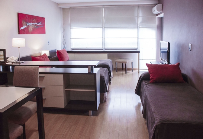 Imagen de la habitación del Hotel Ayres Recoleta Uriburu. Foto 8