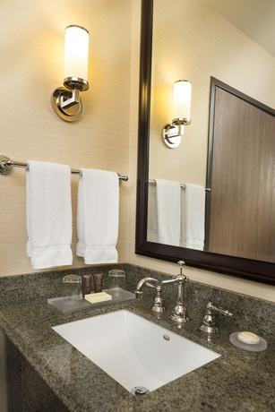 Imagen de la habitación del Hotel Ayres Seal Beach. Foto 10