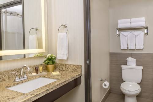 Imagen de la habitación del Hotel Ayres Suites Yorba Linda/anaheim Hills. Foto 5