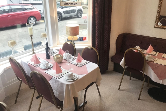 Imagen del bar/restaurante del Hotel Aysgarth House. Foto 8