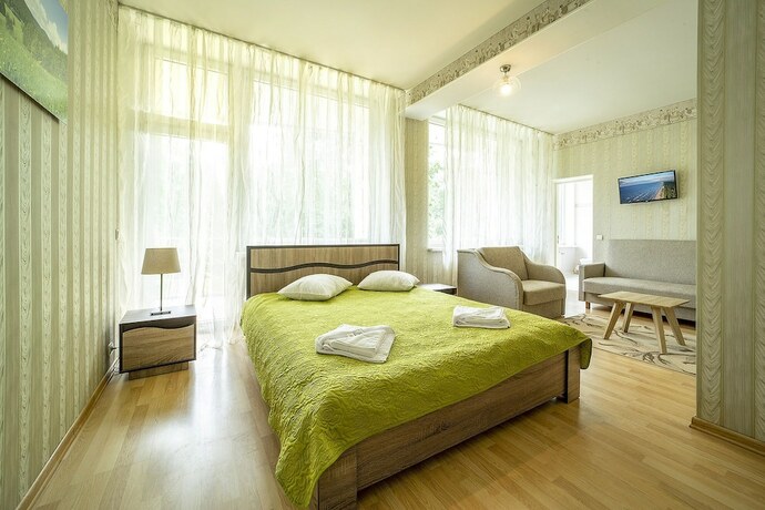Imagen de la habitación del Hotel Ayurveda Palace Jurmala Sanatorium. Foto 19