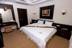 Imagen de la habitación del Hotel Ayutthaya Grand. Foto 3