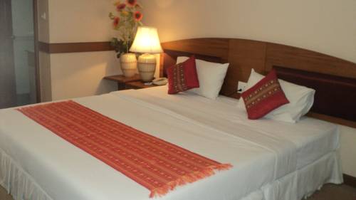 Imagen de la habitación del Hotel Ayutthaya Thenee. Foto 4