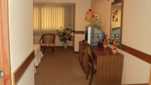 Imagen de la habitación del Hotel Ayutthaya Thenee. Foto 8