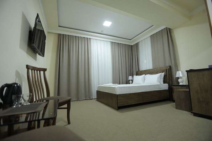 Imagen de la habitación del Hotel Ayvon Express. Foto 4
