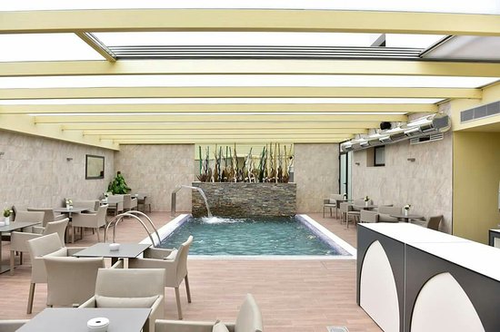 Imagen de los interiores del Hotel Az Kouba. Foto 6