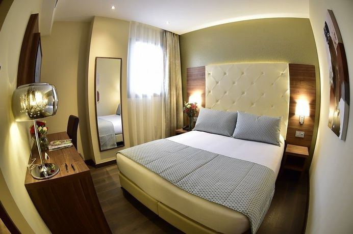 Imagen de la habitación del Hotel Az Kouba. Foto 4